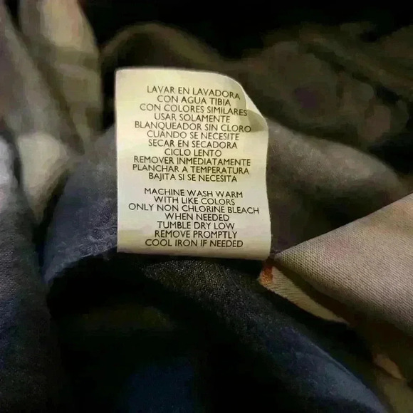 Daisy Fuentes blouse - medium - Picture 3 of 9